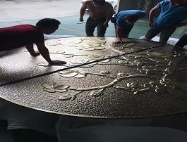 仿古铜大圆饼铝板浮雕